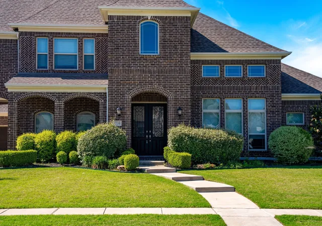 Photo 3 of Single family home for sale at 1730 Sweetwater Ln, Prosper, TX 75078 | MLS# 21255915 | Listing updated on 2026-08-01