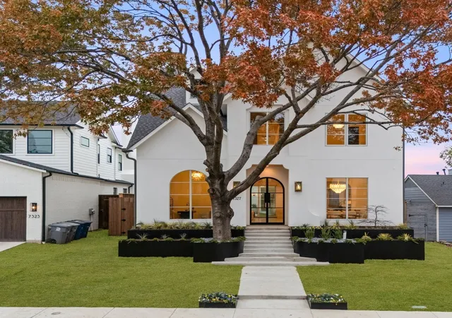 Photo 1 of Single family home for sale at 7327 Casa Loma Ave, Dallas, TX 75214 | MLS# 21260404 | Listing updated on 2026-09-13
