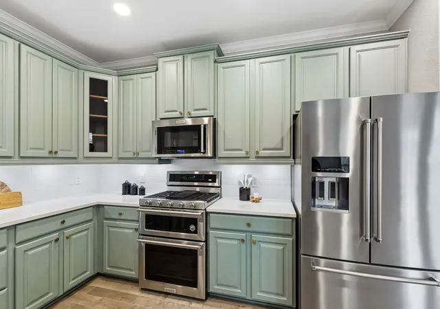 Photo 4 of Townhouse for sale at 2654 Chambers Dr, Lewisville, TX 75067 | MLS# 21249950 | Listing updated on 2026-08-01