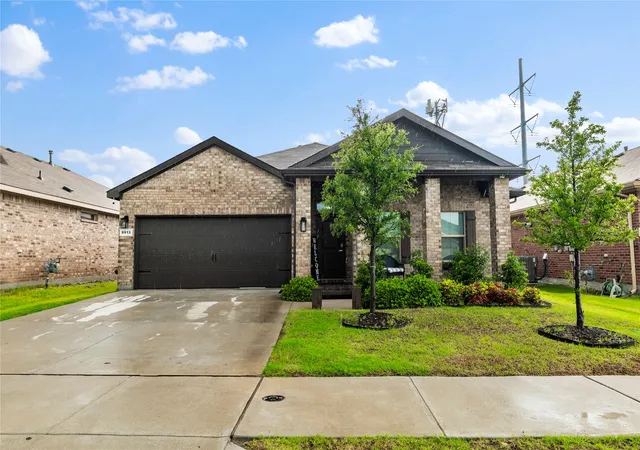 Photo 4 of Single family home for sale at 8913 Timber Gulch Cir, Fort Worth, TX 76179 | MLS# 21260451 | Listing updated on 2026-10-07