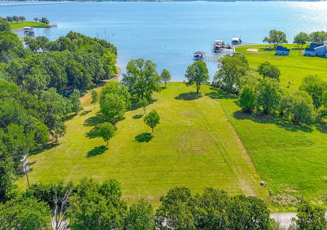 Photo 1 of Sale Pending at Lot 2 R Moonlight Point, Corsicana, TX 75109 | MLS# 21253522 | Listing updated on 2026-09-10