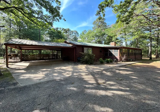 Photo 1 of Single family home for sale at 3236 Farm Road 3019, Winnsboro, TX 75494 | MLS# 21260679 | Listing updated on 2026-09-15