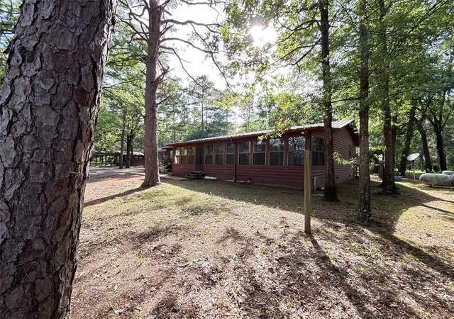 Photo 2 of Single family home for sale at 3236 Farm Road 3019, Winnsboro, TX 75494 | MLS# 21260679 | Listing updated on 2026-09-15