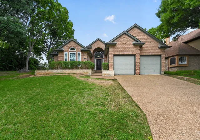 Photo 1 of Single family home for sale at 2365 Glen Ridge Dr, Lewisville, TX 75077 | MLS# 21258958 | Listing updated on 2026-08-02