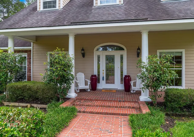 Photo 4 of Single family home for sale at 10685 Saint Charles Pl, Keithville, LA 71047 | MLS# 21259003 | Listing updated on 2026-09-14