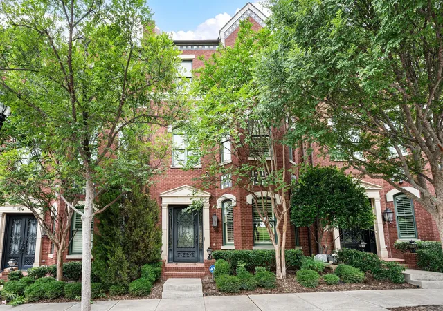 Photo 2 of Sale Pending at 1508 Main St, Southlake, TX 76092 | MLS# 21261503 | Listing updated on 2026-09-15