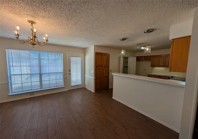 Photo 3 of Condo for sale at 3535 Hilltop Ln, Plano, TX 75023 | MLS# 21261810 | Listing updated on 2026-09-09