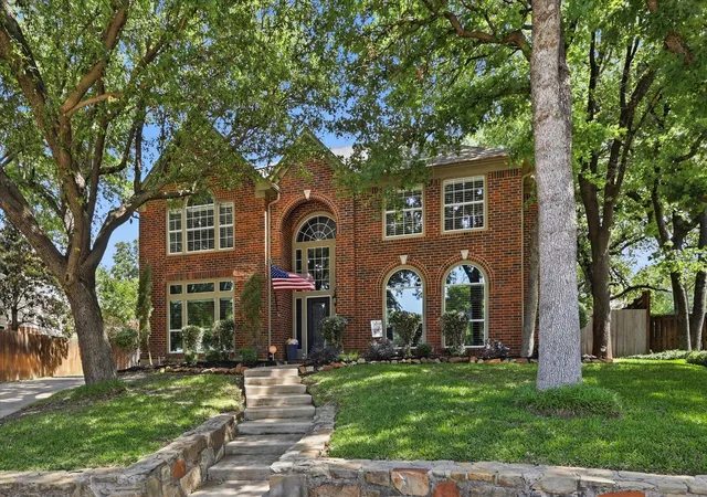 Photo 1 of Sale Pending at 805 Highland Lakes Ct, Keller, TX 76248 | MLS# 21259254 | Listing updated on 2026-09-18