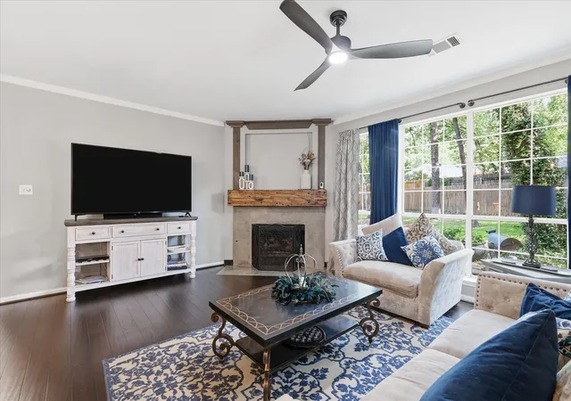 Photo 4 of Sale Pending at 805 Highland Lakes Ct, Keller, TX 76248 | MLS# 21259254 | Listing updated on 2026-09-18