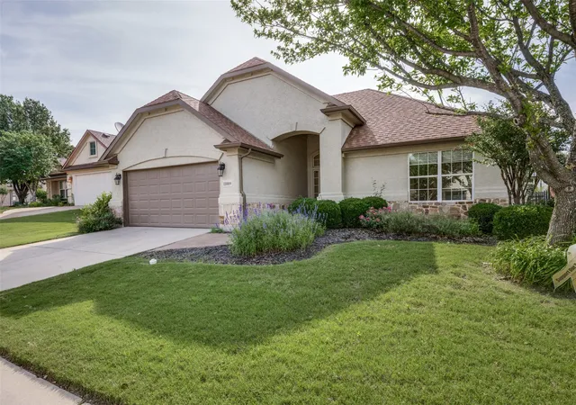 Photo 2 of Single family home for sale at 11009 Southerland Dr, Denton, TX 76207 | MLS# 21261752 | Listing updated on 2026-09-11