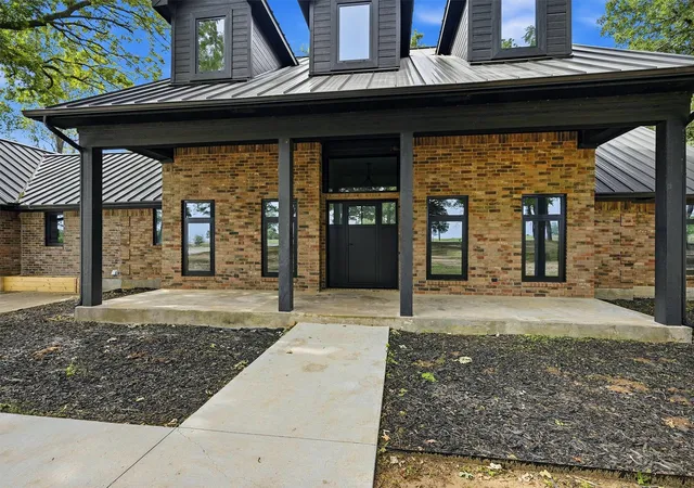 Photo 3 of Single family home for sale at 410 Arkansas Rd, Sadler, TX 76264 | MLS# 21262068 | Listing updated on 2026-08-02