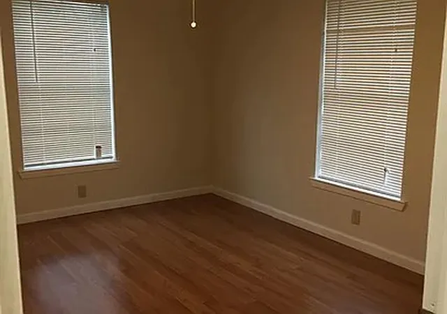 Photo 3 of Single family home for sale at 163 Hood St, Cedar Hill, TX 75104 | MLS# 21262052 | Listing updated on 2026-09-09