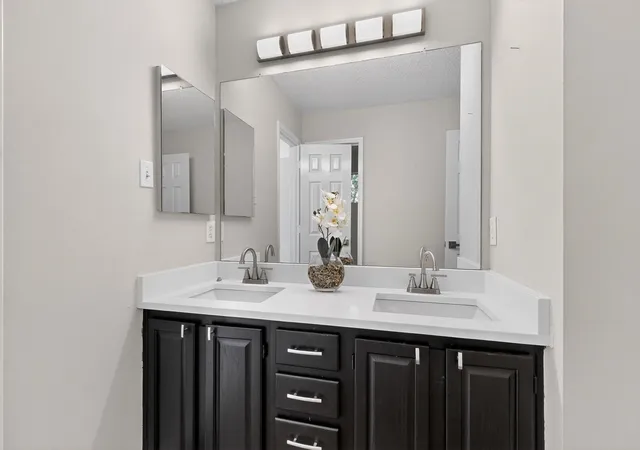 Photo 38 of Single family home for sale at 640 Forest Bend Dr, Plano, TX 75025 | MLS# 21262443 | Listing updated on 2026-10-22