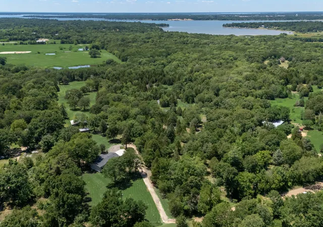 Photo 2 of Sale Pending at 2930 S Cr 2930, Mabank, TX 75156 | MLS# 21262524 | Listing updated on 2026-07-31