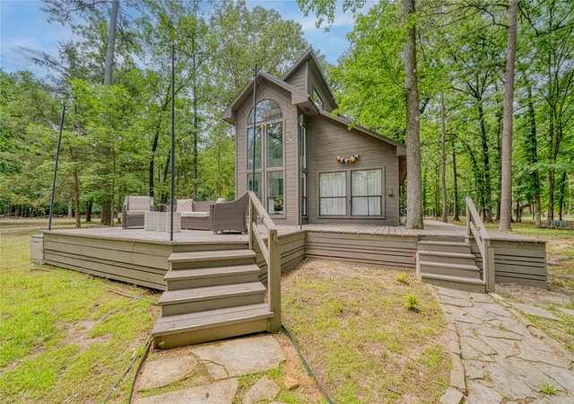 Single family home for sale at 146 Trappers Trl, Mount Vernon, TX 75457 | MLS# 21262527 | Listing updated on 2026-09-11