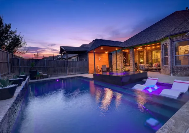 Photo 1 of Sale Pending at 803 Knox Dr, Rockwall, TX 75087 | MLS# 21262579 | Listing updated on 2026-09-21