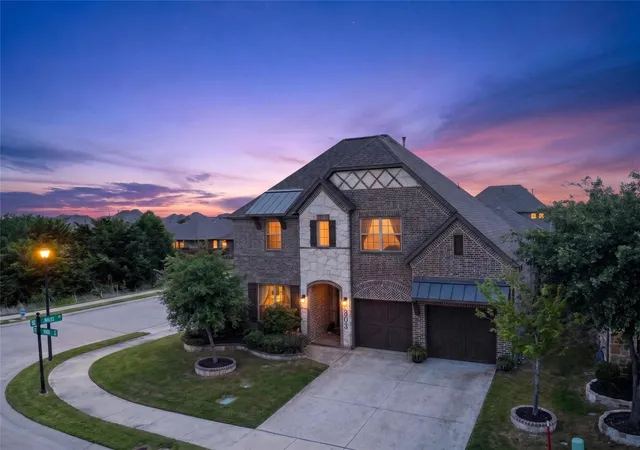 Photo 2 of Sale Pending at 803 Knox Dr, Rockwall, TX 75087 | MLS# 21262579 | Listing updated on 2026-09-21