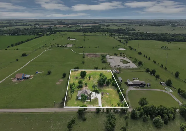 Photo 3 of Single family home for sale at 3800 County Road 1125, Cleburne, TX 76033 | MLS# 21160533 | Listing updated on 2026-09-10
