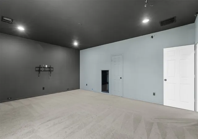 Photo 3 of Single family home for sale at 3380 Pecan Cir, Mc Kinney, TX 75071 | MLS# 21262836 | Listing updated on 2026-09-11