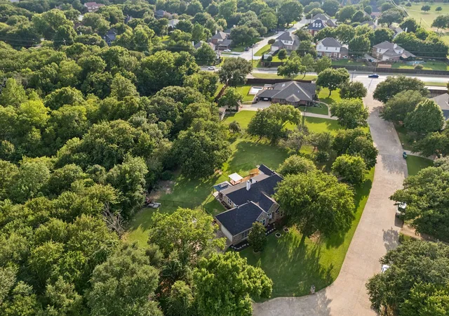 Photo 1 of Sale Pending at 1092 Holly Ln, Lewisville, TX 75067 | MLS# 21259373 | Listing updated on 2026-07-30