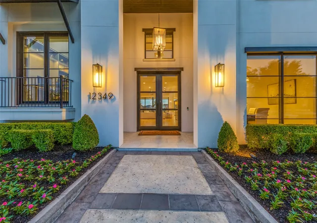 Photo 3 of Mansion for sale at 12349 Farmstead Dr, Frisco, TX 75033 | MLS# 21246756 | Listing updated on 2026-09-15