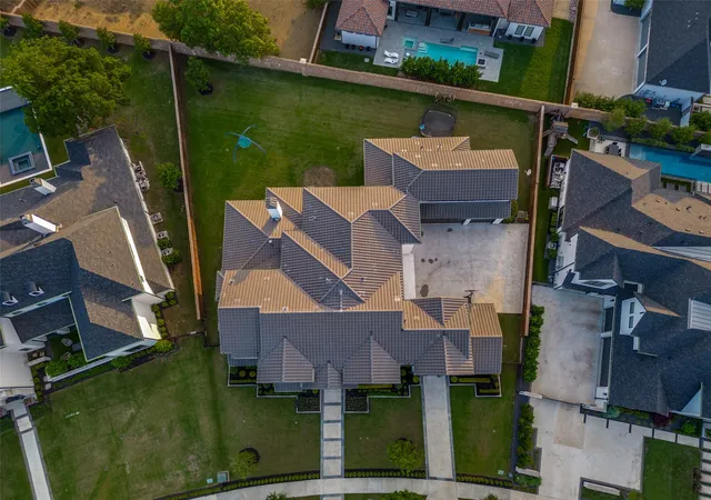 Photo 3 of Single family home for sale at 12349 Farmstead Dr, Frisco, TX 75033 | MLS# 21246756 | Listing updated on 2026-09-15