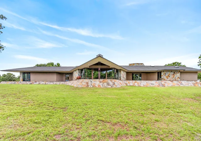 Photo 1 of Land for sale at 1080 N Greenbrier Rd, Nocona, TX 76255 | MLS# 21260445 | Listing updated on 2026-09-10