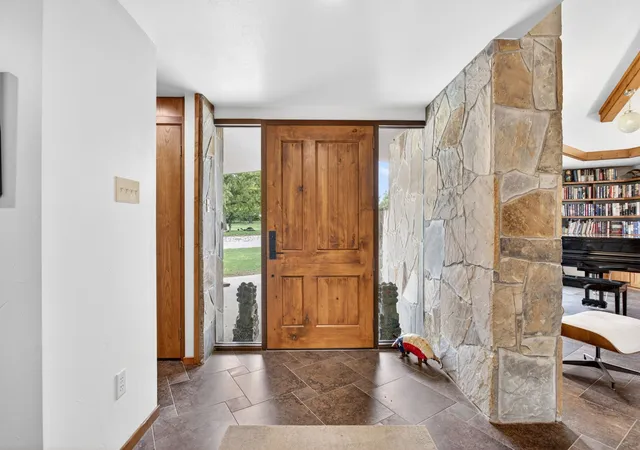 Photo 3 of House for sale at 1080 N Greenbrier Rd, Nocona, TX 76255 | MLS# 21260445 | Listing updated on 2026-09-10