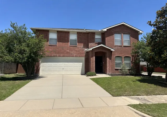 Photo 1 of Single family home for sale at 2233 Chestnut Dr, Little Elm, TX 75068 | MLS# 21263445 | Listing updated on 2026-09-10