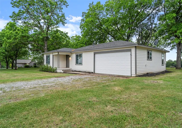 Photo 3 of Single family home for sale at 000 Reast Rd, Whitesboro, TX 76273 | MLS# 21263771 | Listing updated on 2026-09-10