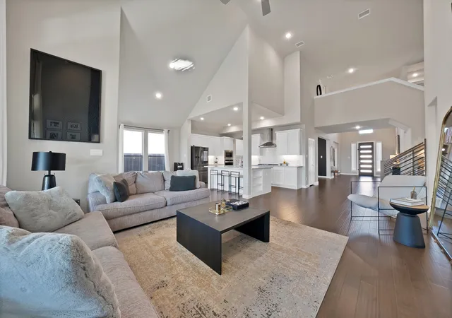Photo 2 of Single family home for sale at 449 Beechwood Dr, Lavon, TX 75166 | MLS# 21264198 | Listing updated on 2026-10-01