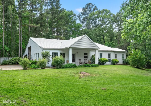 Photo 1 of Sale Pending at 120 Gray Cir, Benton, LA 71006 | MLS# 21264258 | Listing updated on 2026-09-14