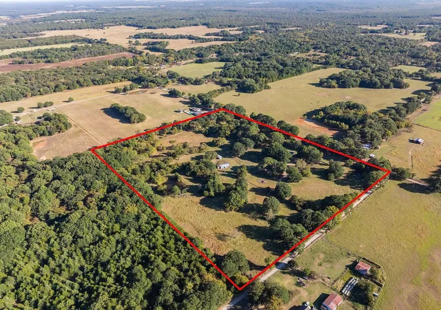 Photo 4 of Sale Pending at 213 County Road 2320, Telephone, TX 75488 | MLS# 21262981 | Listing updated on 2026-09-24