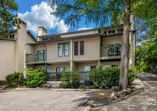 Photo 1 of Condo for sale at 9999 Boat Club Rd #311, Fort Worth, TX 76179 | MLS# 21261914 | Listing updated on 2026-09-11