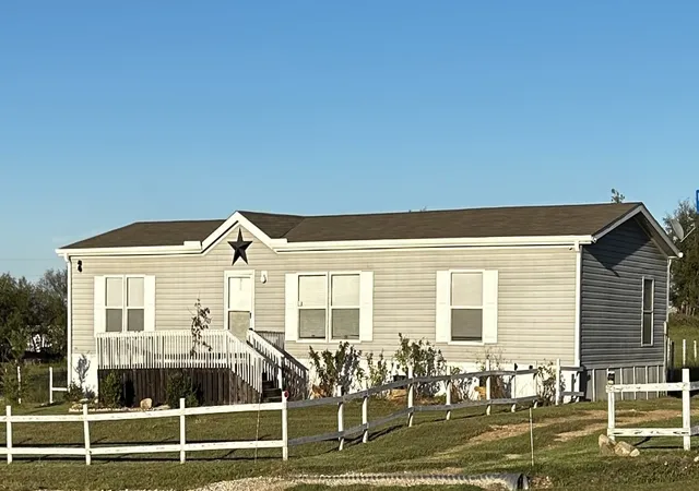 Photo 1 of Single family home for sale at 204 N Marion St, Richland Springs, TX 76871 | MLS# 21263086 | Listing updated on 2026-09-12