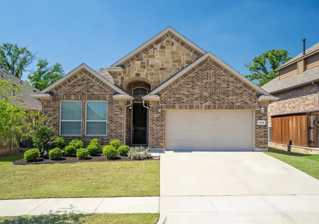 Photo 2 of Single family home for sale at 2108 Moonsail Ln, Denton, TX 76210 | MLS# 21264233 | Listing updated on 2026-09-12