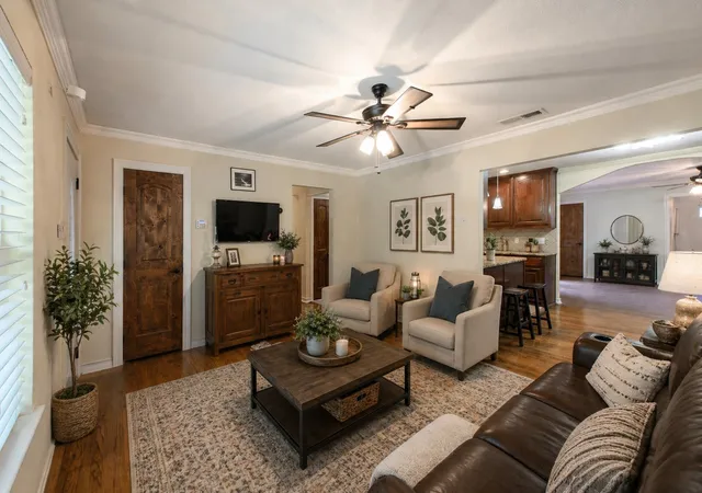 Photo 3 of Single family home for sale at 10248 San Lorenzo Dr, Dallas, TX 75228 | MLS# 21256808 | Listing updated on 2026-09-12