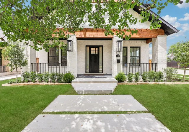 Photo 1 of Single family home for sale at 5457 Bonita Ave, Dallas, TX 75206 | MLS# 21256130 | Listing updated on 2026-09-12