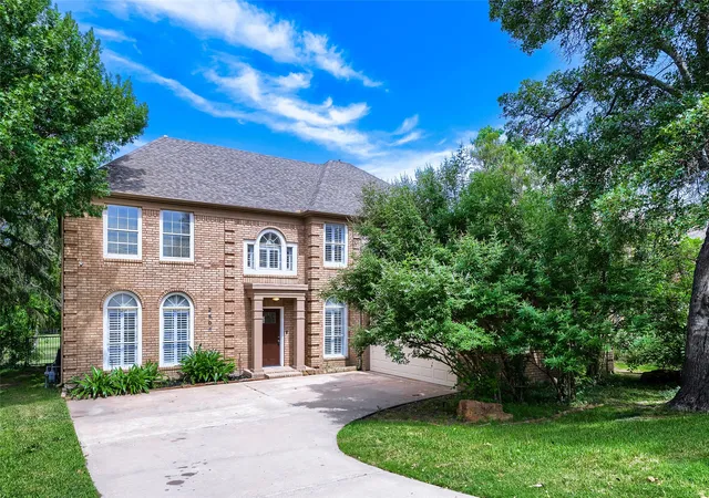 Photo 1 of Single family home for sale at 2803 Wyndham Ln, Richardson, TX 75082 | MLS# 21200346 | Listing updated on 2026-09-11