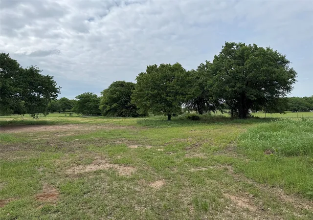Photo 3 of Land for sale at 4532 Waples Rd, Granbury, TX 76049 | MLS# 21265175 | Listing updated on 2026-09-10