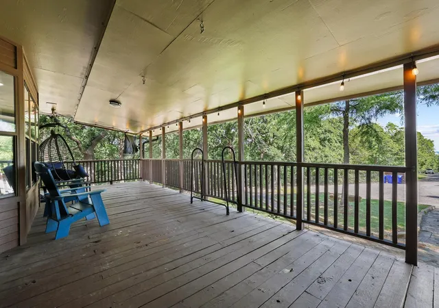 Photo 4 of Single family home for sale at 252 Hacienda Dr, Pottsboro, TX 75076 | MLS# 21254256 | Listing updated on 2026-07-30