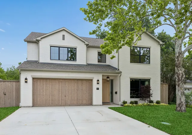 Photo 2 of Sale Pending at 10215 Lynford Dr, Dallas, TX 75238 | MLS# 21264342 | Listing updated on 2026-09-20