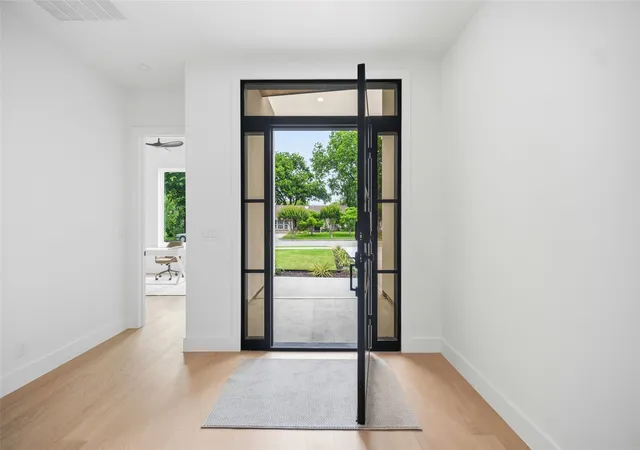 Photo 2 of Sale Pending at 3624 Fontana, Dallas, TX 75220 | MLS# 21265426 | Listing updated on 2026-09-09