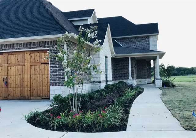 Photo 3 of Single family home for sale at 4220 Waterstone Estates Dr, Mc Kinney, TX 75071 | MLS# 21265448 | Listing updated on 2026-08-01