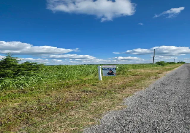Photo 4 of Land for sale at 1948 Cordell Rd, Sadler, TX 76264 | MLS# 21265453 | Listing updated on 2026-07-31