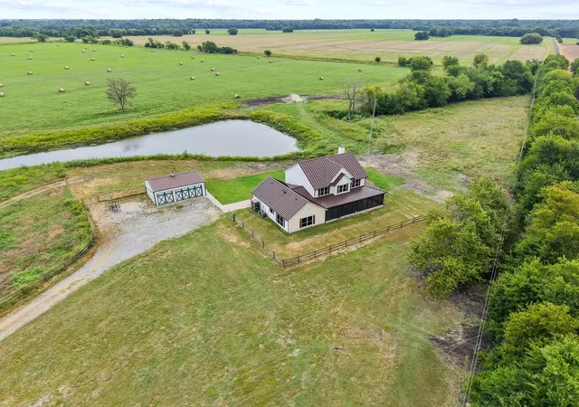Photo 1 of Single family home for sale at 2972 County Road 4826, Wolfe City, TX 75496 | MLS# 21265476 | Listing updated on 2026-09-10