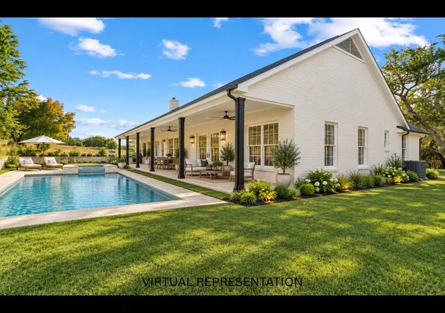 Photo 4 of Single family home for sale at 72 Crown Rd, Willow Park, TX 76087 | MLS# 21265048 | Listing updated on 2026-09-09