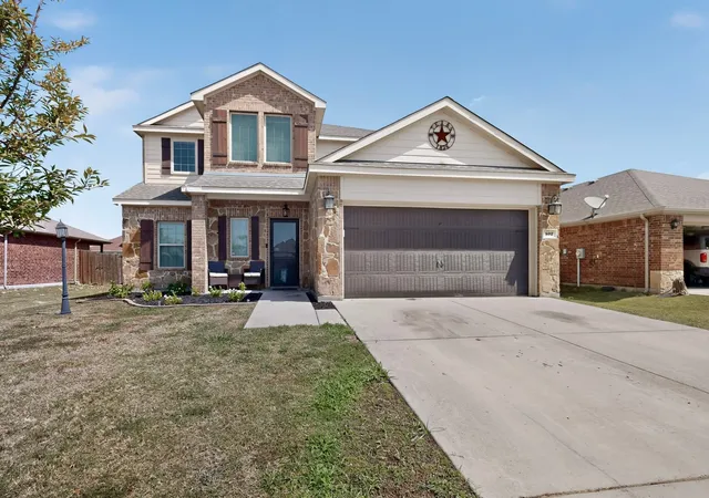 Photo 3 of Single family home for sale at 502 Hawthorn Dr, Nevada, TX 75173 | MLS# 21265639 | Listing updated on 2026-09-11