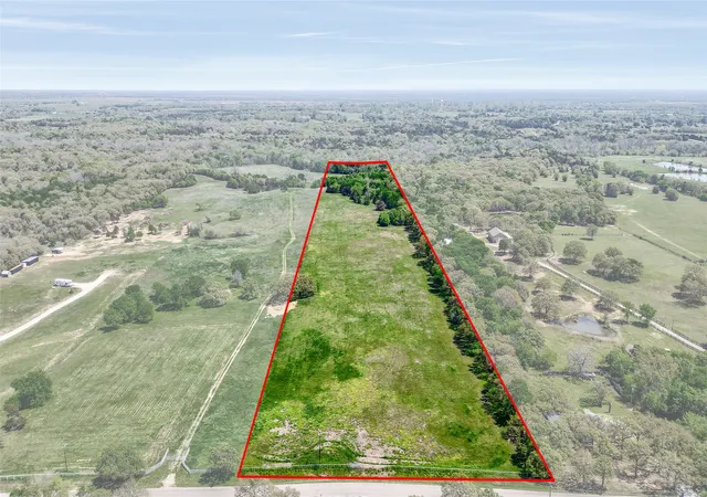 Photo 3 of Land for sale at Tbd W Line Rd, Collinsville, TX 76233 | MLS# 21258321 | Listing updated on 2026-07-30