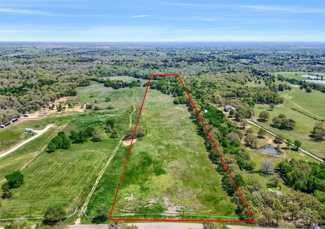 Photo 4 of Land for sale at Tbd W Line Rd, Collinsville, TX 76233 | MLS# 21258321 | Listing updated on 2026-07-30